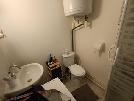 Location Appartement 1 pièce 25m² CAEN 14000 - Photo 4