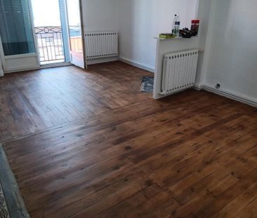 Location Appartement 3 pièces 62m² ROANNE 42300 - Photo 1