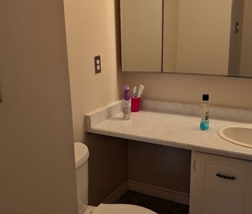 For Lease - 1320 Mississauga Valley Boulevard Unit# 1003, Mississau... - Photo 2