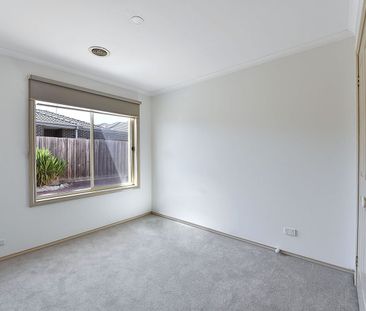 Comfortable Unit Living in a Convenient Tullamarine Location - Photo 1