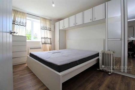 Old Park Mews, Hounslow, TW5 - Photo 2