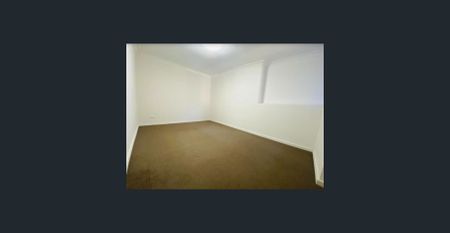 AFFORDABLE TWO BEDROOM UNIT IN PRIME LOCATION! - Photo 3