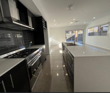 Melton South - Photo 2