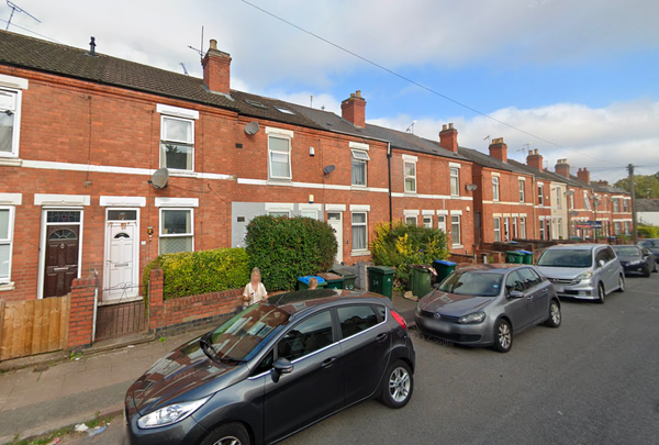 St. Margaret Road Room 3 - Photo 1