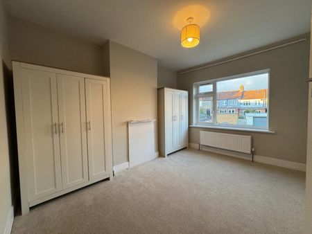 Wood Lane, Kingsbury, NW9 - Photo 4