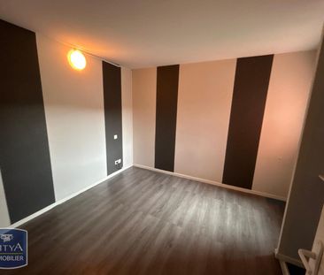 Location Appartement 2 pièces 48m² MILLAU 12100 - Photo 3