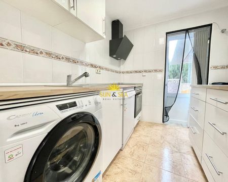 TWO-BEDROOM GROUND FLOOR APARTMENT – TORREVIEJA - Photo 5