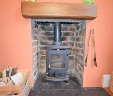 3 Bedroom Terraced To Let - Photo 5