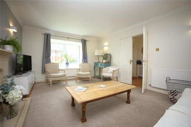 4 bedroom detached house to rent - Photo 1
