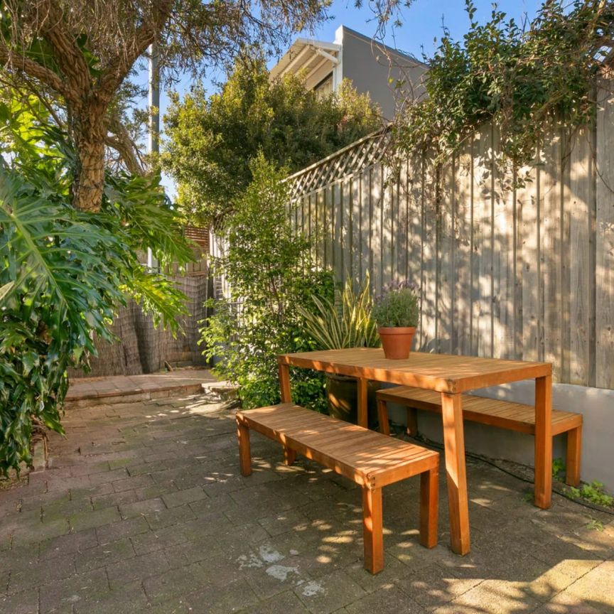 106 Birrell Street, Bondi Junction. - Photo 1