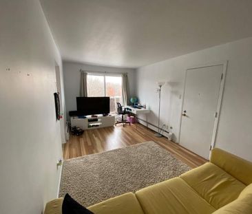 2 CH - 1 SDB - Québec - $1,067 /mo - Photo 1