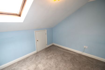 4 bedroom House to rent - Photo 5