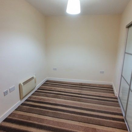 1 Bed - 25 James Street, Bradford, Bd1 - Photo 2