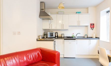 Fantastic Studio Apartment - Photo 2