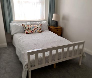 3 bedroom maisonette to rent - Photo 6