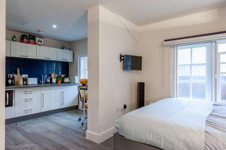 Studio to rent - Photo 3