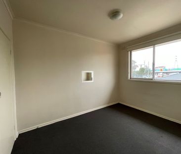 7 / 5-7 New Street, South Kingsville - Photo 6