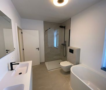 Gerenoveerde woning met stadstuin in centrum Hasselt. - Photo 6