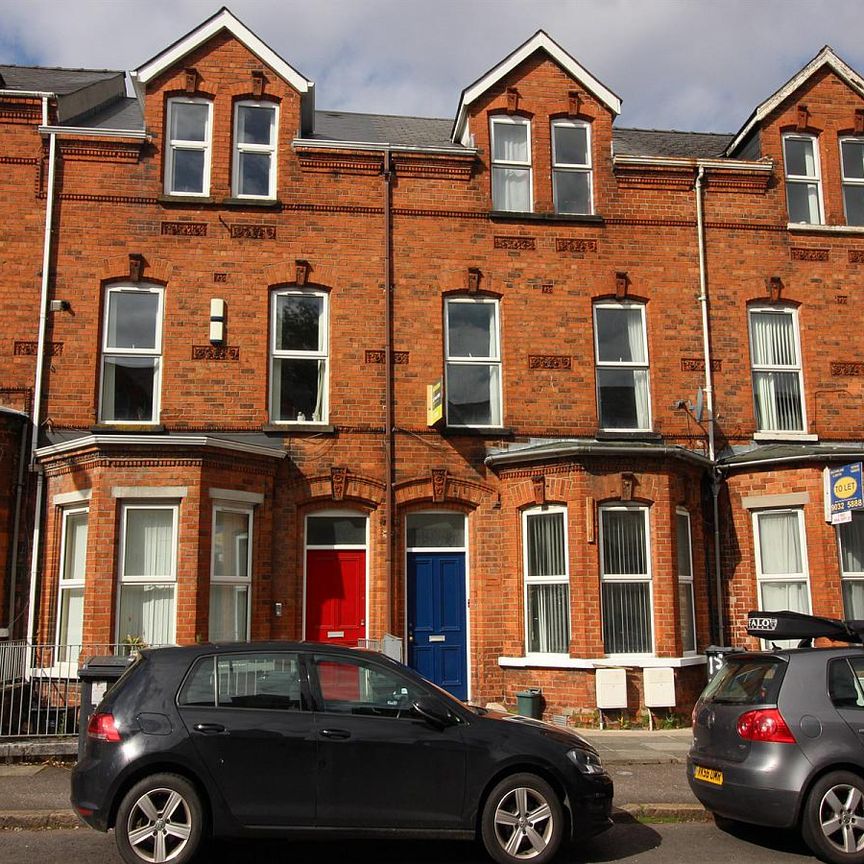Apt 1, 13 Malone Avenue, Belfast BT9 6EN - Photo 1