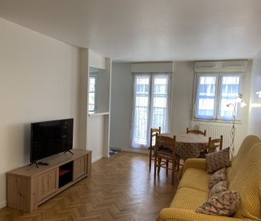 2 PIECES MEUBLE AVEC BALCON - Photo 1