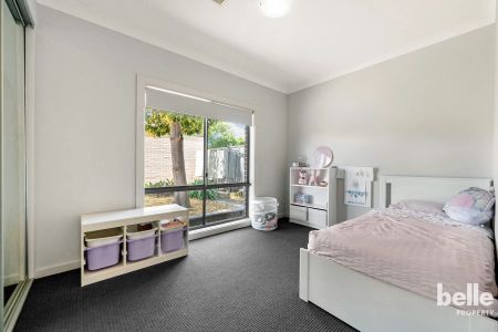 Modern Comfort Meets Convenience - Photo 4