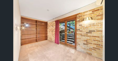 Private Family Home | District Views | Hornsby North Catchment - Photo 4