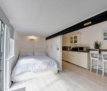 Studio to rent - Photo 4