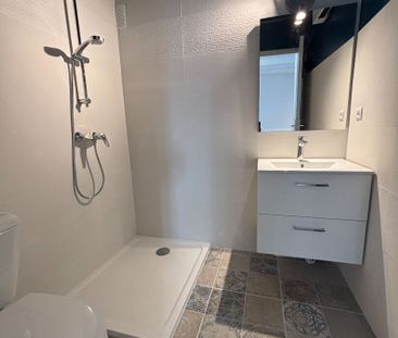 Location Appartement 1 pièce 28m² NIMES 30000 - Photo 5