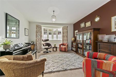 5 bedroom detached house to rent - Photo 4