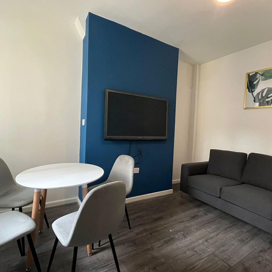 Fitzwarren Street, Salford - Photo 1