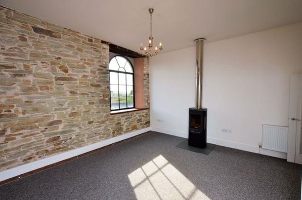 2 bedroom duplex to rent - Photo 1