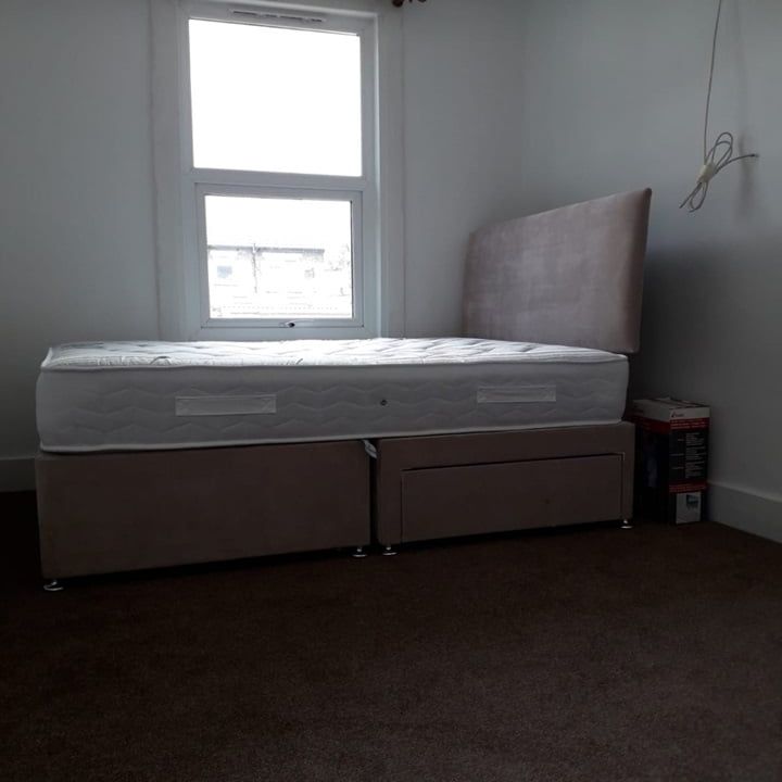 1 Bed Flat, Talbot Road, E7 - Photo 1
