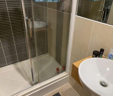 2 bedroom apartment to rent - Photo 6