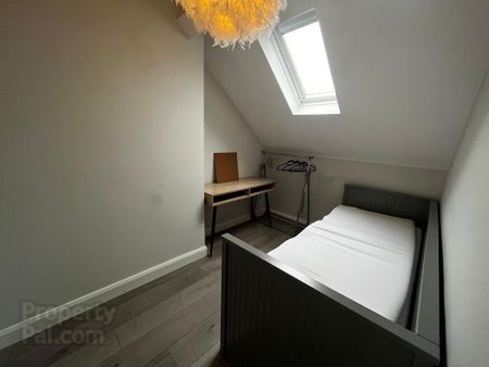 Great 2/3 Bedroom Property, 12 Stephen Street, BT12JE, Belfast - Photo 3