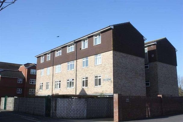 Stavordale Court, Weymouth, DT4 - Photo 1