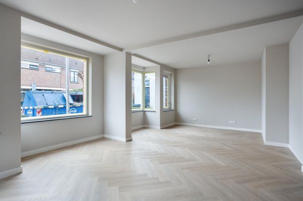 Stationsweg, 110, 2182BD, Hillegom - Photo 1