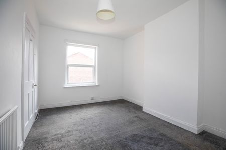 Woodhouse Lane, Springfield, WN6 7LF - Photo 5