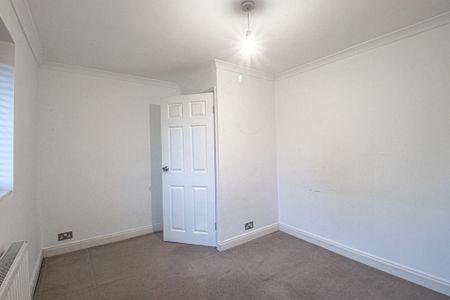 Belsize Road, HP3 8DH, Hemel Hempstead - Photo 2