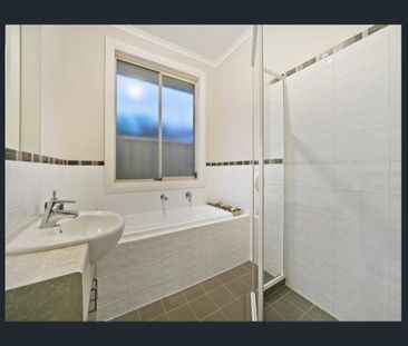 Stylish, Low-Maintenance Home Ready to Move In - Photo 5