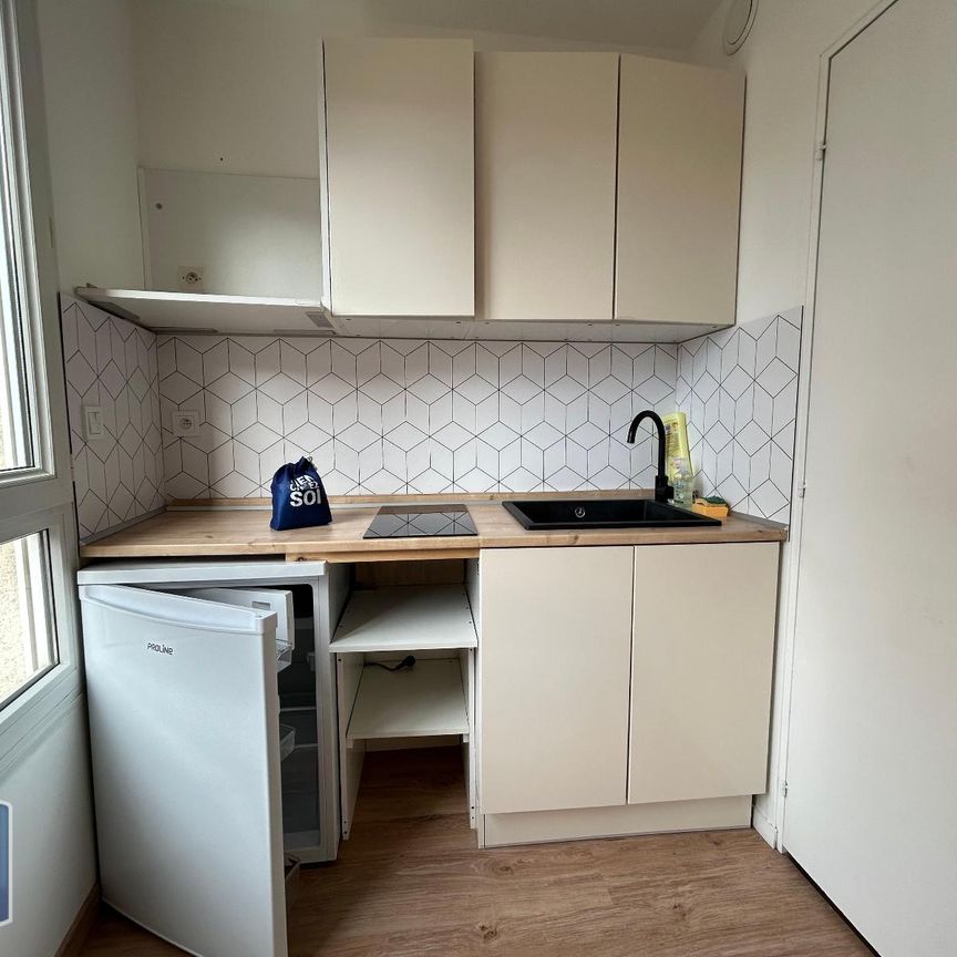 Location Appartement 1 pièce 18m² BEAUVAIS 60000 - Photo 1