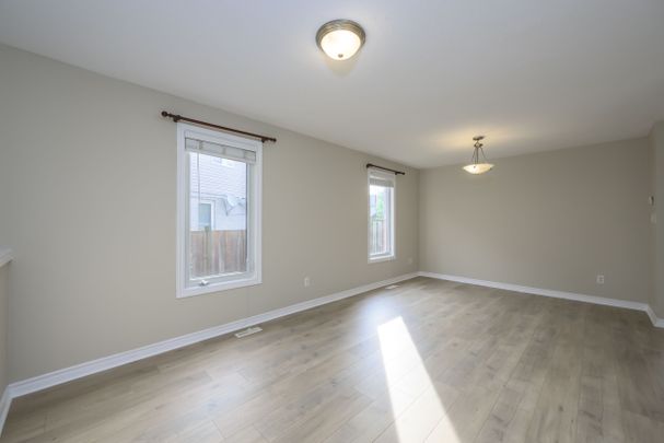 For Lease - 1605 Mickleborough Court, London North, Ontario - Photo 1