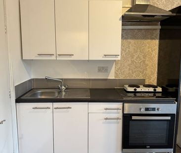 Studio Flat, Pershore Road, B29 - Photo 5