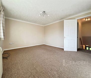 2 bedroom property to rent Bishops Close, NR7 - Photo 3