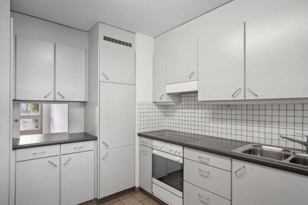 5 ½ Zimmer-Wohnung in Weiningen mieten - Photo 4