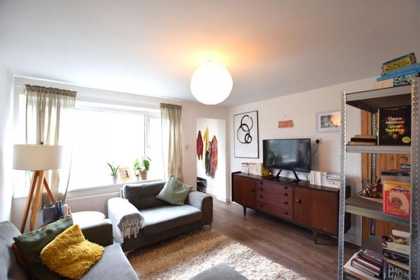 Deans Close, Whickham, NE16 - Photo 1