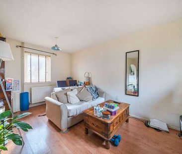 Abbey Gardens, London, SE16 - Photo 3