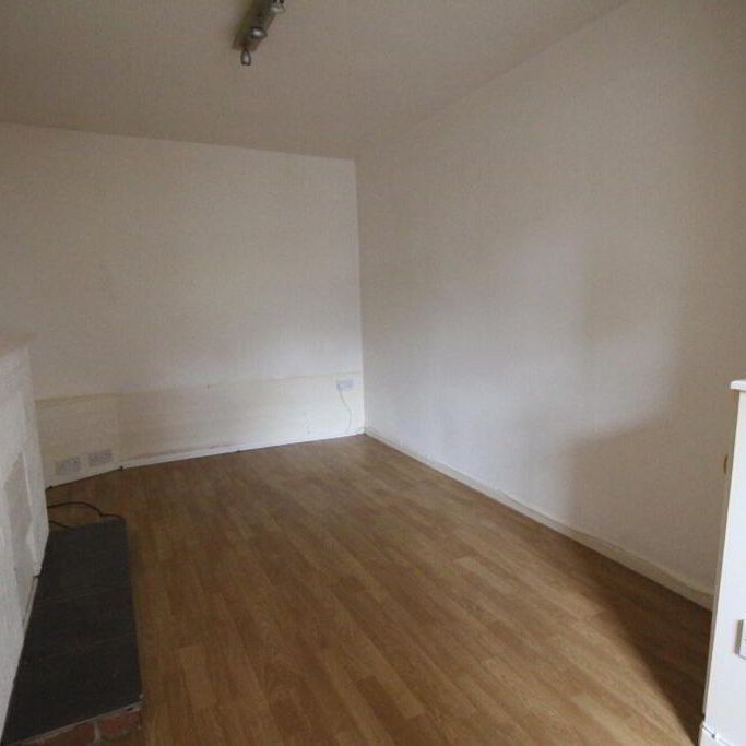 36 Central Avenue, Bangor, BT20 3AW - Photo 1