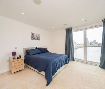 3 bedroom flat to rent - Photo 3