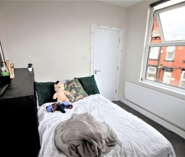 Thornville Place, Hyde Park, Leeds, West Yorkshire - Photo 5