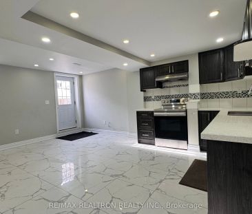 10 Solstice Drive #Bsmnt - Photo 2